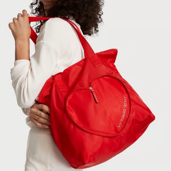 NWT Victoria’s Secret Packable Valentine’s Tote - Picture 6 of 11